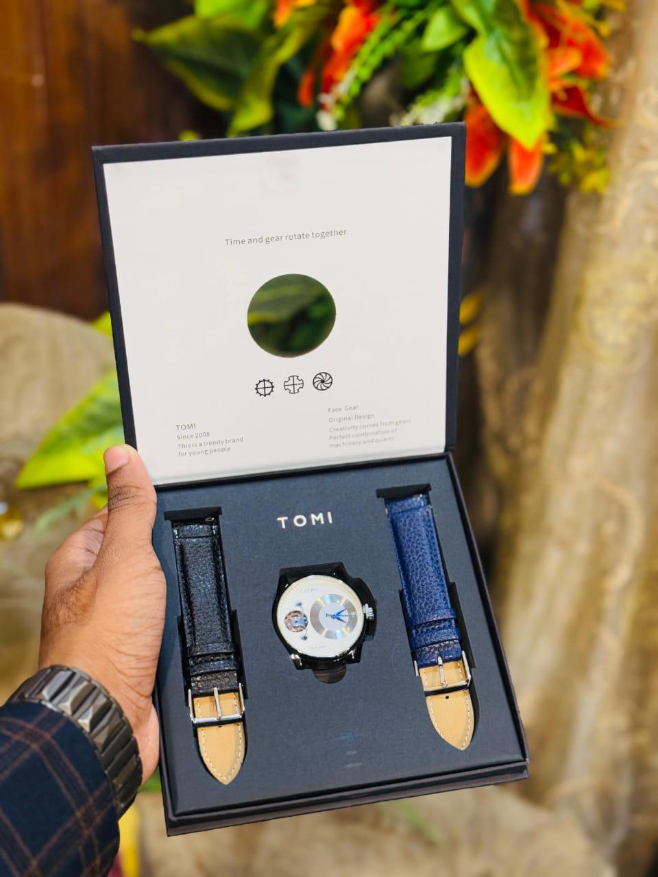 TOMI WITH BLACK&BLUE STRAP