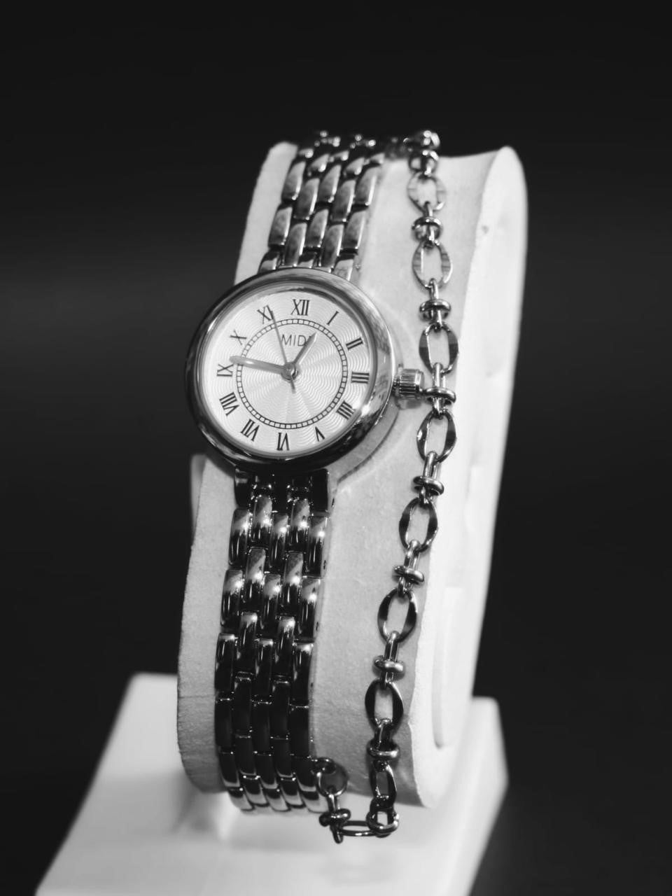 LADIES CHAIN WATCH